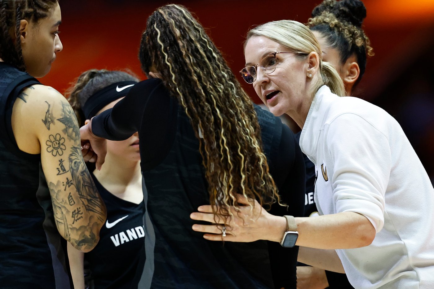 Mikayla Blakes savors SEC honor as a step toward taking Vanderbilt deep in March Madness | iNFOnews.ca