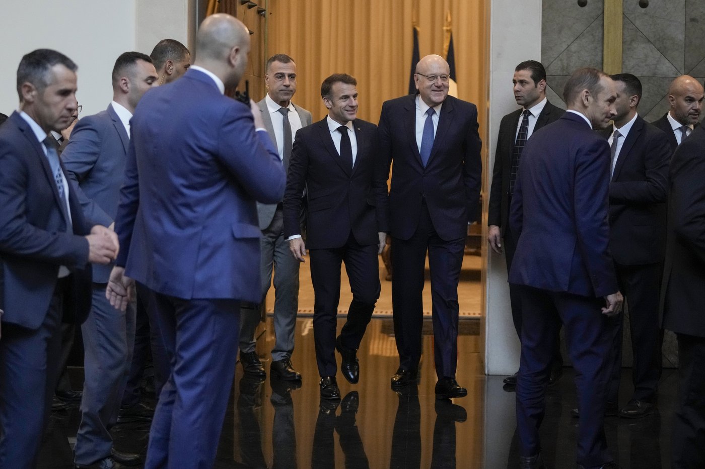 France's Macron expresses support for new leadership in Lebanon as it recovers from crisis | iNFOnews.ca France's Macron expresses support for new leadership in Lebanon as it recovers from crisis | iNFOnews.ca