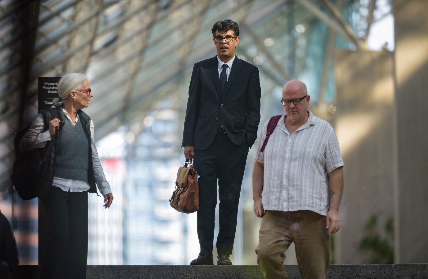 Author Galloway 'floored' by accuser's emails disclosed in his defamation lawsuit | iNFOnews.ca