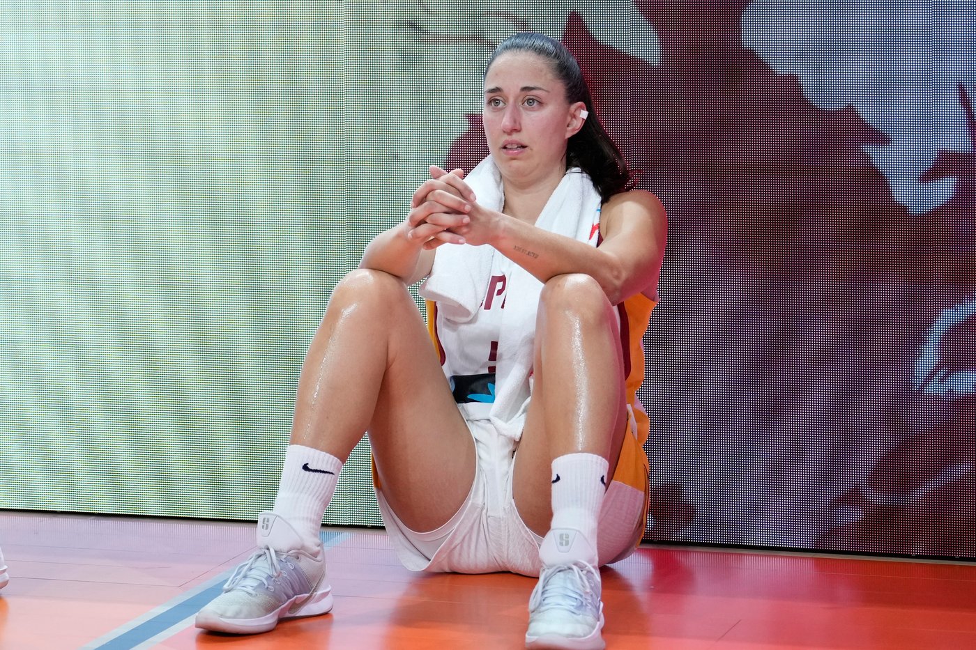 US women are back in the FIBA World Cup final after a gritty 76-66 win over Spain | iNFOnews.ca US women are back in the FIBA World Cup final after a gritty 76-66 win over Spain | iNFOnews.ca