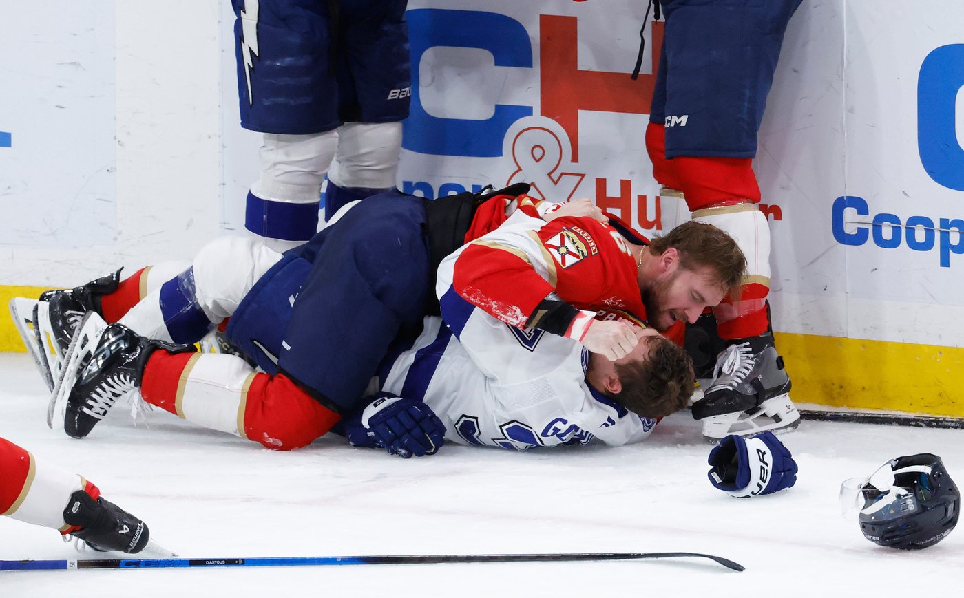 NHL fines Lundell and Sabourin for actions in penalty-heavy Panthers-Lightning game | iNFOnews.ca NHL fines Lundell and Sabourin for actions in penalty-heavy Panthers-Lightning game | iNFOnews.ca