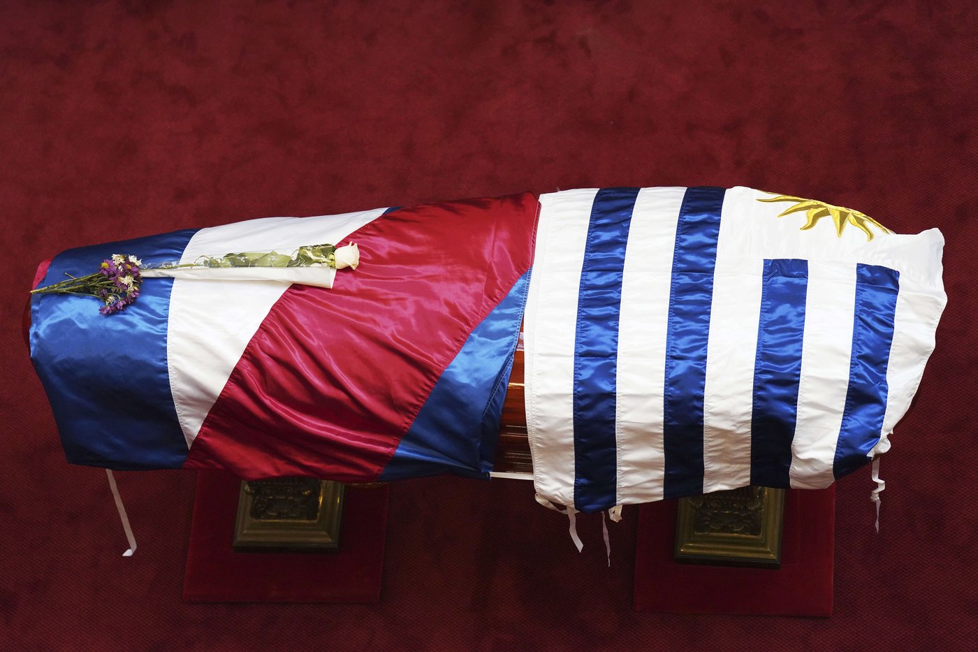PHOTO COLLECTION: Uruguay Mujica funeral | iNFOnews.ca