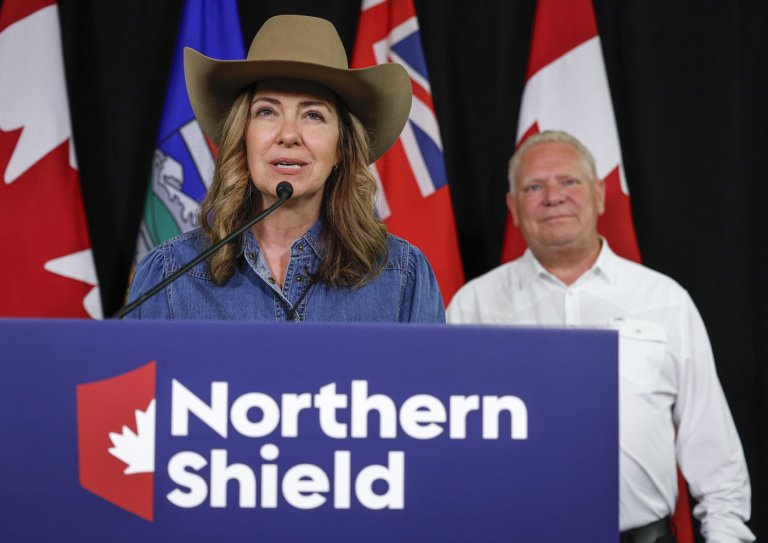 Premiers Smith, Ford unveil proposed west-east oil pipeline route | iNFOnews.ca