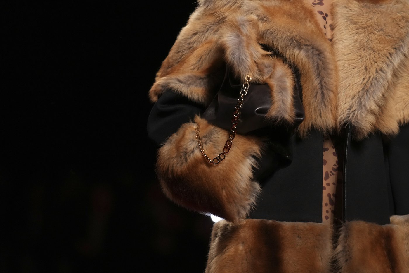 Ferragamo pops red with a Milan collection inspired by the world of dance | iNFOnews.ca