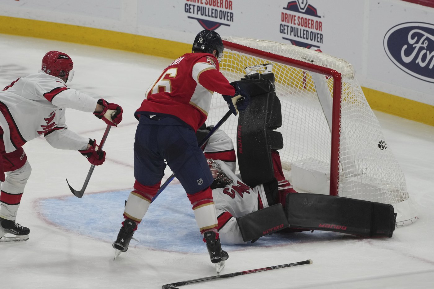 Knight stops 20 shots, Florida rolls past Carolina 6-0 for 2nd win over 'Canes in as many days | iNFOnews.ca Knight stops 20 shots, Florida rolls past Carolina 6-0 for 2nd win over 'Canes in as many days | iNFOnews.ca