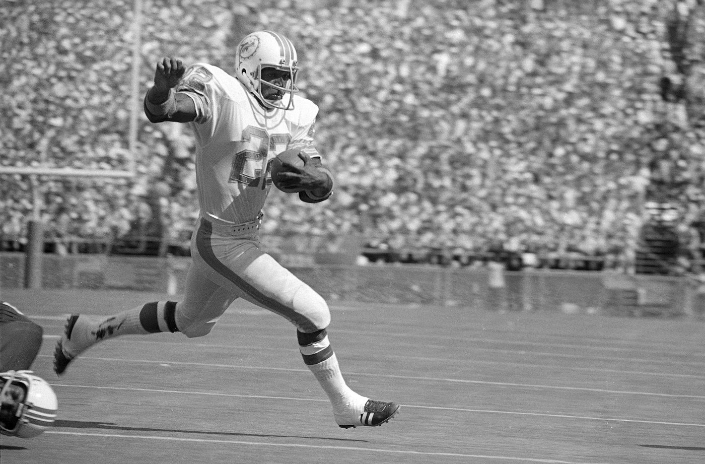 Mercury Morris, part of Dolphins' two Super Bowl wins and their perfect season, dies at 77 | iNFOnews.ca Mercury Morris, part of Dolphins' two Super Bowl wins and their perfect season, dies at 77 | iNFOnews.ca