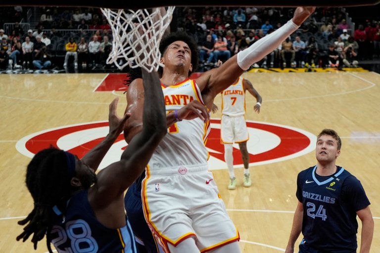 A revamped Hawks team chases a bigger leap after a first-round playoff exit | iNFOnews.ca