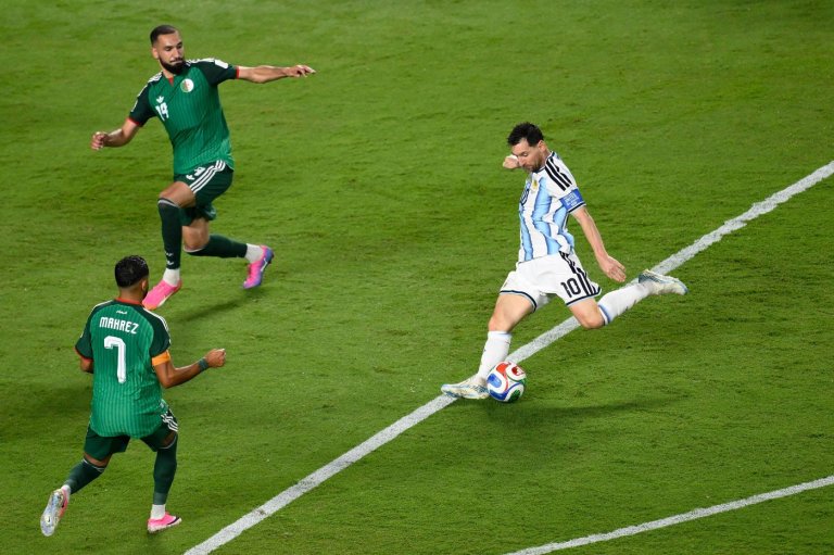 Messi has his first World Cup hat trick as defending champion Argentina beats Algeria 3-0 in opener | iNFOnews.ca