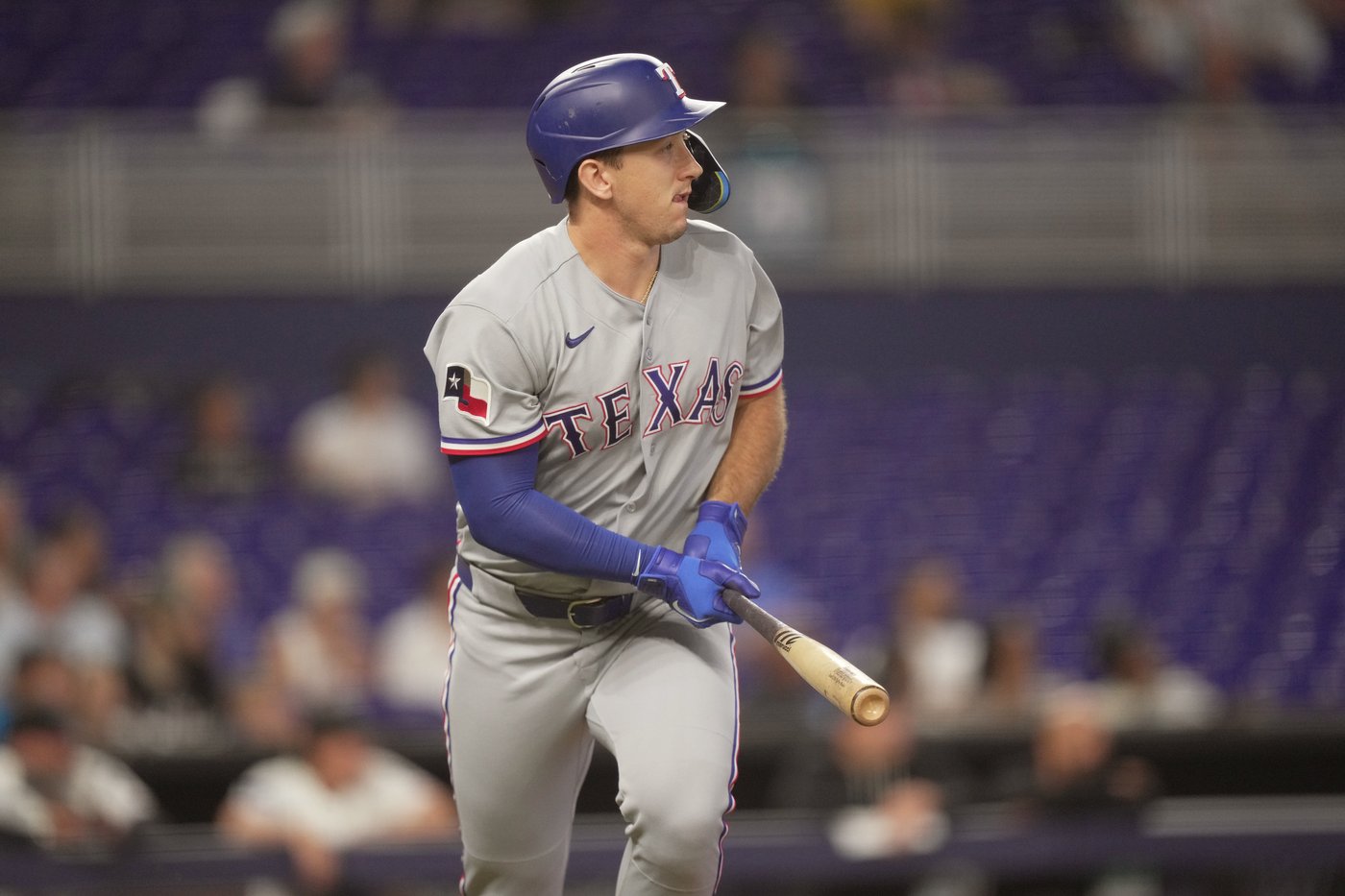 Otto López homers, has another multi-hit game and Marlins beat Rangers 4-2 | iNFOnews.ca Otto López homers, has another multi-hit game and Marlins beat Rangers 4-2 | iNFOnews.ca