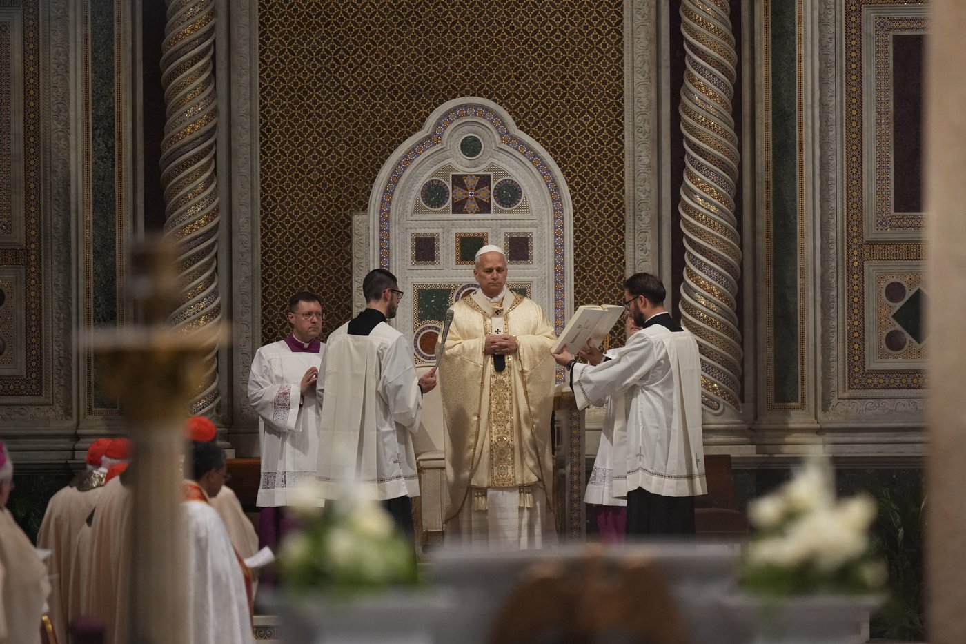 Pope Leo XIV revives the Holy Thursday foot-washing of priests after Francis's inclusive tradition | iNFOnews.ca