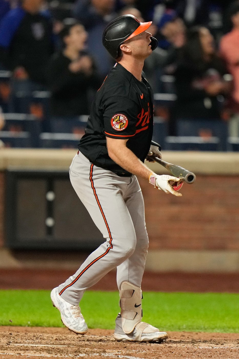 Pete Alonso hits 300th homer to tie game in 9th against Mets and gets rare curtain call on road | iNFOnews.ca Pete Alonso hits 300th homer to tie game in 9th against Mets and gets rare curtain call on road | iNFOnews.ca