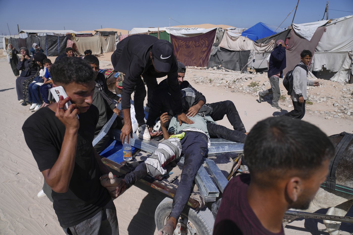Live updates: Gaza ceasefire talks gain momentum as Israel accepts a US proposal | iNFOnews.ca