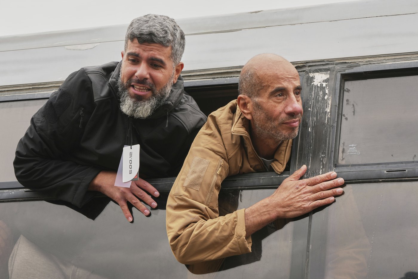 Hamas releases 3 frail-looking Israeli hostages for Palestinian prisoners under Gaza ceasefire | iNFOnews.ca Hamas releases 3 frail-looking Israeli hostages for Palestinian prisoners under Gaza ceasefire | iNFOnews.ca