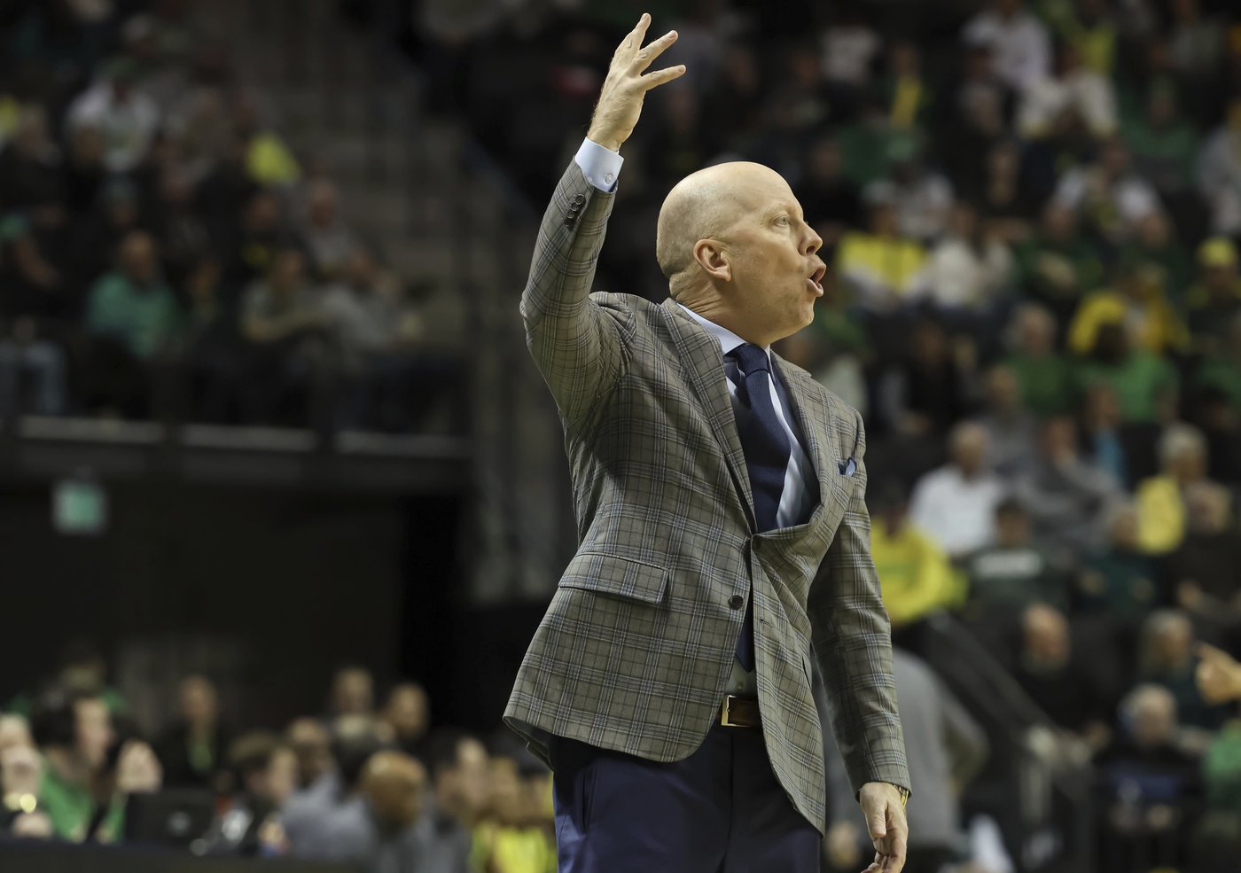 Dylan Andrews banks in 3 with 0.4 seconds left to lift UCLA past No. 12 Oregon, 73-71 | iNFOnews.ca Dylan Andrews banks in 3 with 0.4 seconds left to lift UCLA past No. 12 Oregon, 73-71 | iNFOnews.ca