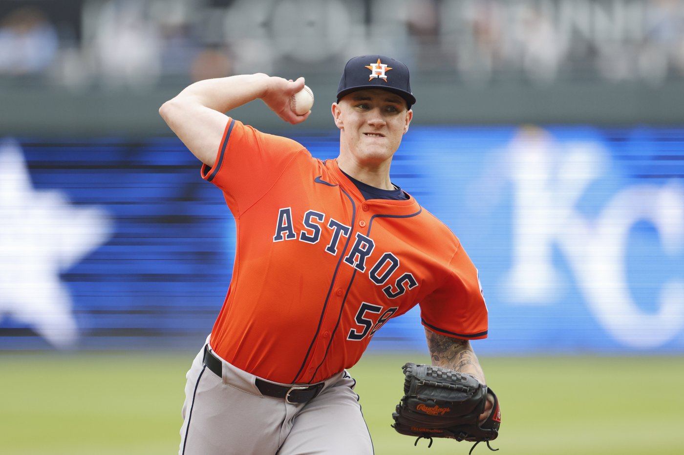 Alvarez’s long home run backs Brown’s solid start in Astros 7-3 win over Royals | iNFOnews.ca