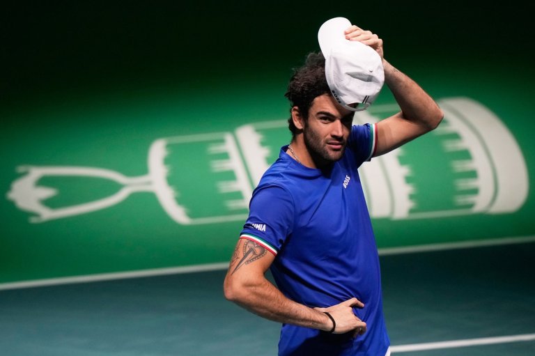 Berrettini gives Italy the lead against Belgium in their Davis Cup semifinal | iNFOnews.ca