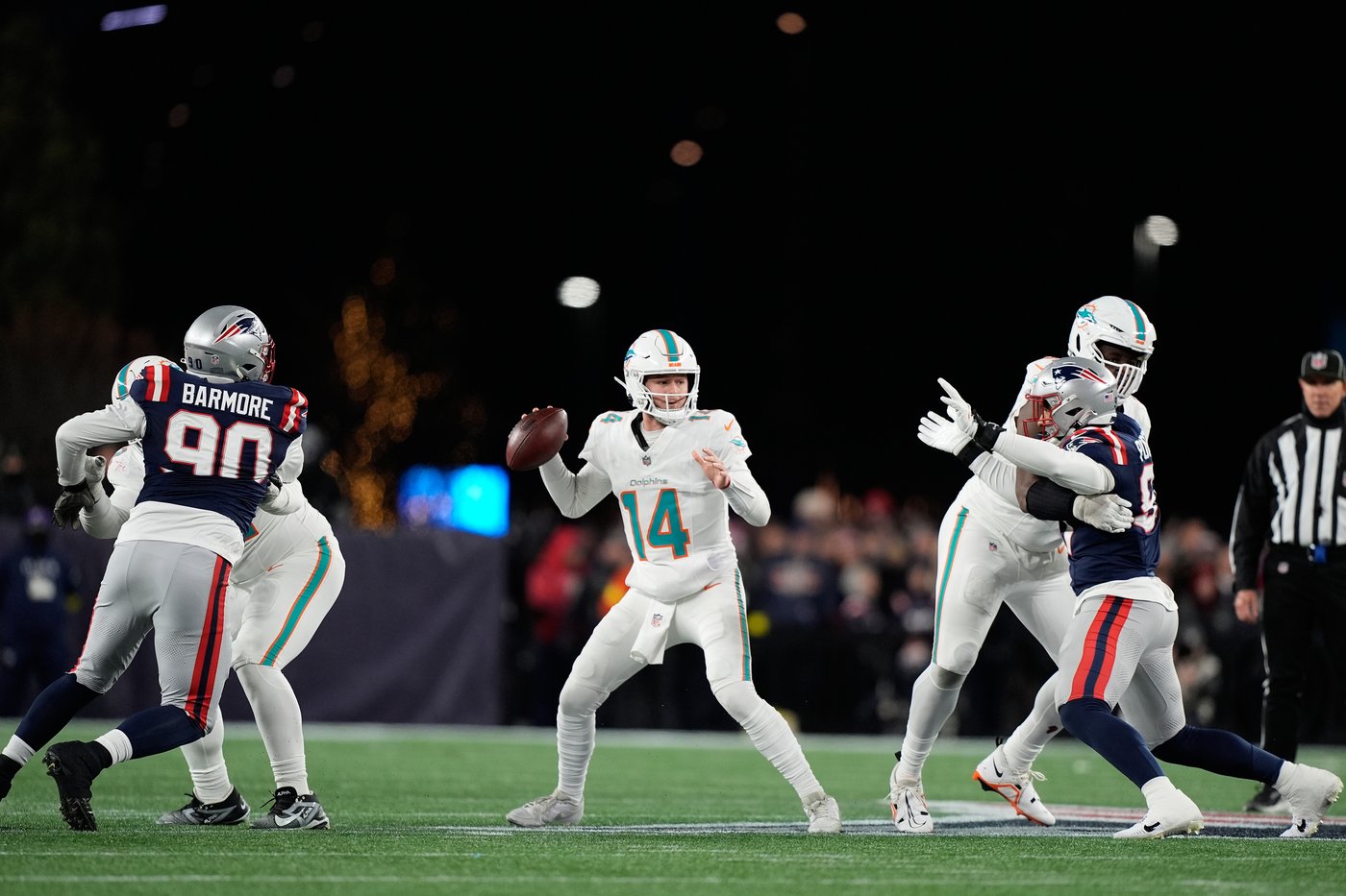 Mike McDaniel's Dolphins head into offseason looking for a new GM and with a big QB question | iNFOnews.ca Mike McDaniel's Dolphins head into offseason looking for a new GM and with a big QB question | iNFOnews.ca