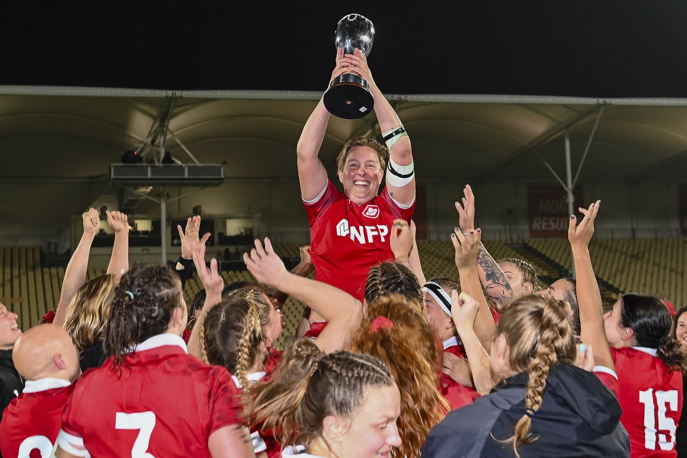 Canadian rugby great Tyson Beukeboom retires after record-setting career | iNFOnews.ca Canadian rugby great Tyson Beukeboom retires after record-setting career | iNFOnews.ca