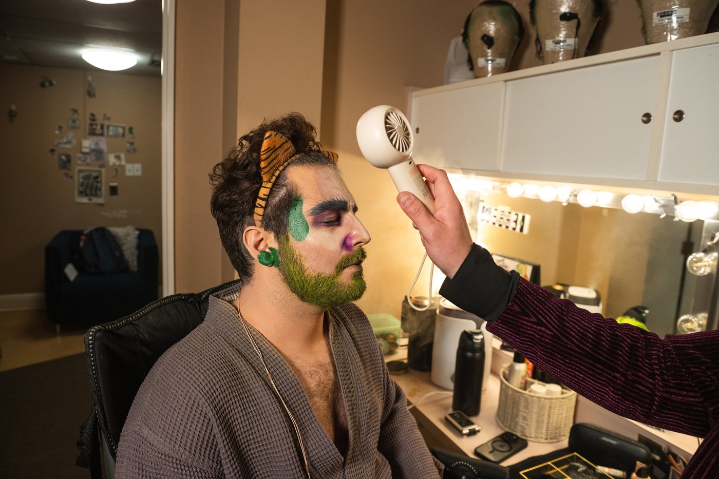 New Brunswick's Justin Collette is the ghost with the most in 'Beetlejuice' musical | iNFOnews.ca New Brunswick's Justin Collette is the ghost with the most in 'Beetlejuice' musical | iNFOnews.ca