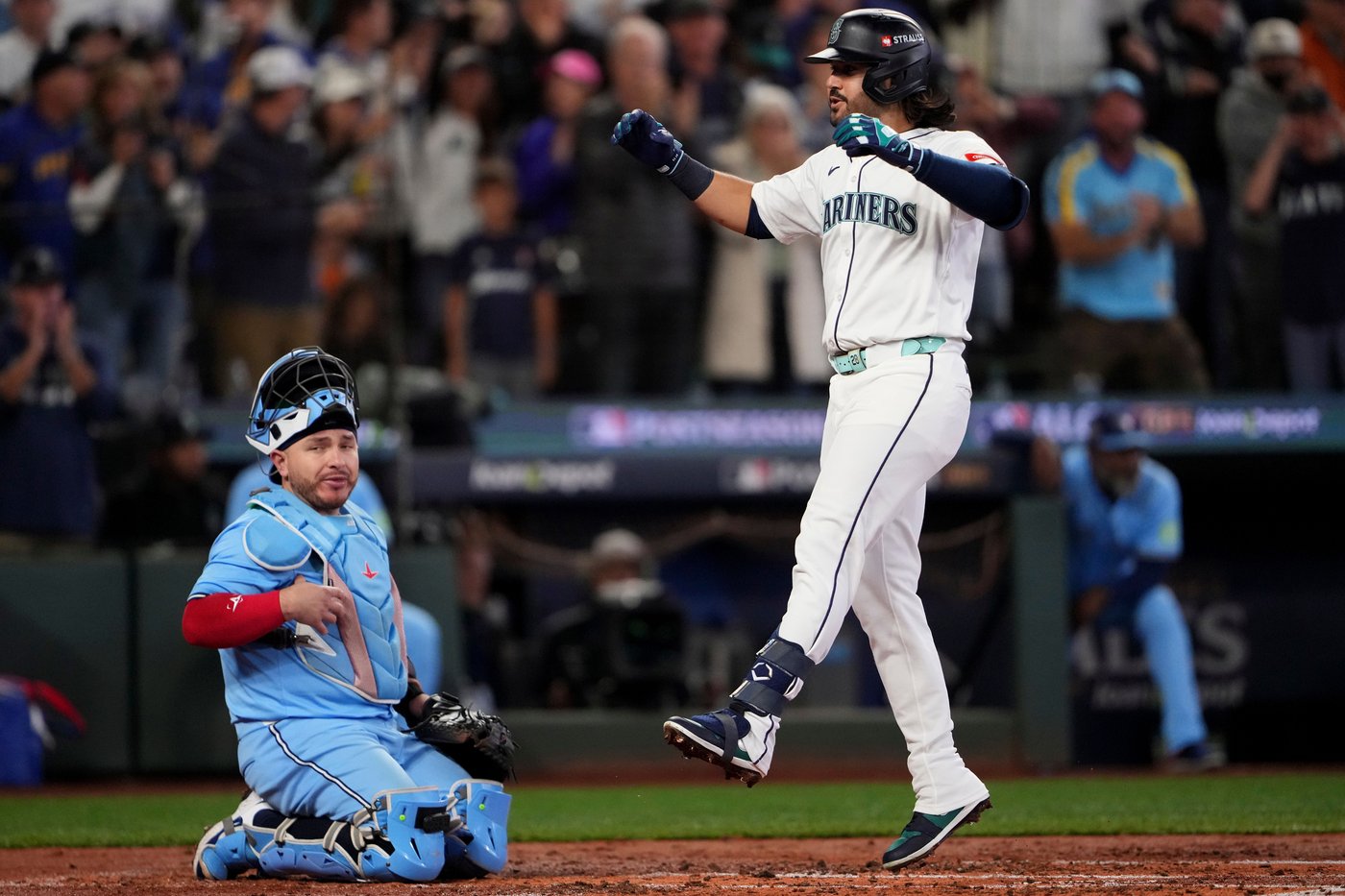 Blue Jays must win tonight to keep 'Want It All' rally cry in play | iNFOnews.ca Blue Jays must win tonight to keep 'Want It All' rally cry in play | iNFOnews.ca