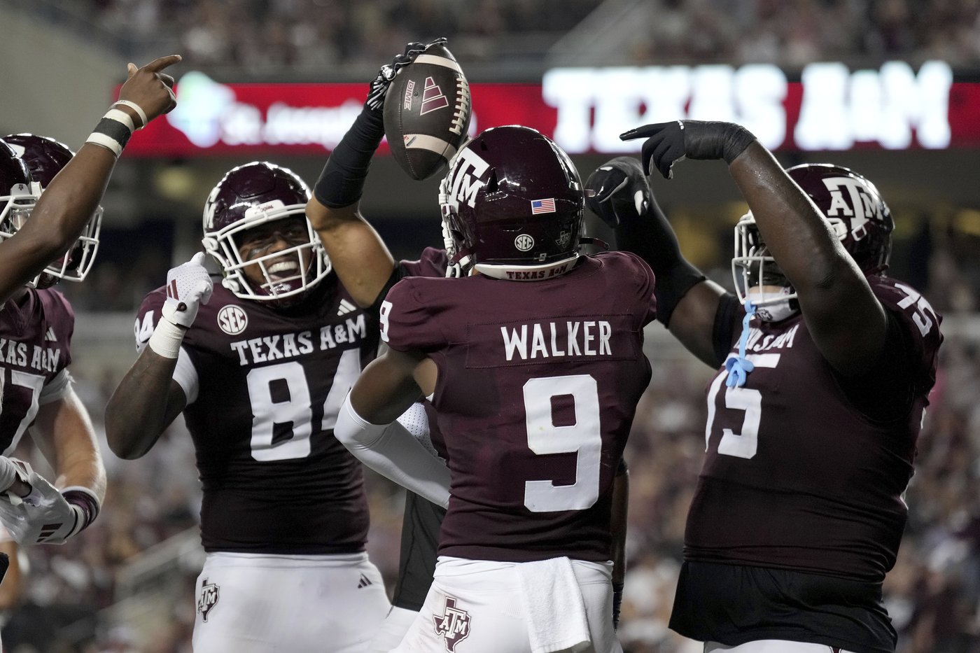 Texas A&M fails to impress early in first season under Elko after Fisher's firing | iNFOnews.ca