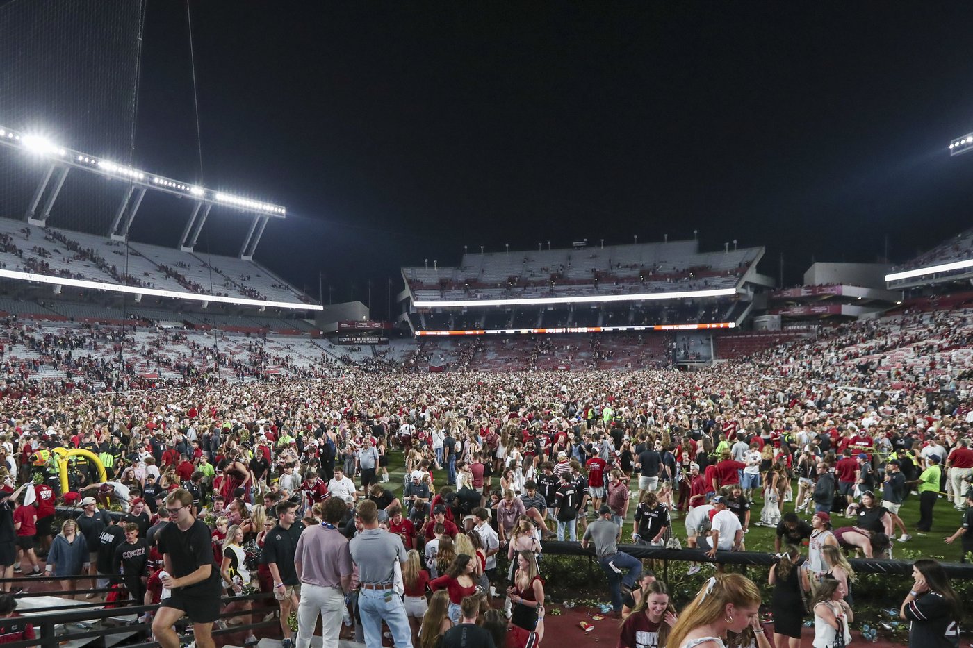 South Carolina runs over No. 10 Texas A&M 44-20 to finally beat an elite SEC team | iNFOnews.ca South Carolina runs over No. 10 Texas A&M 44-20 to finally beat an elite SEC team | iNFOnews.ca