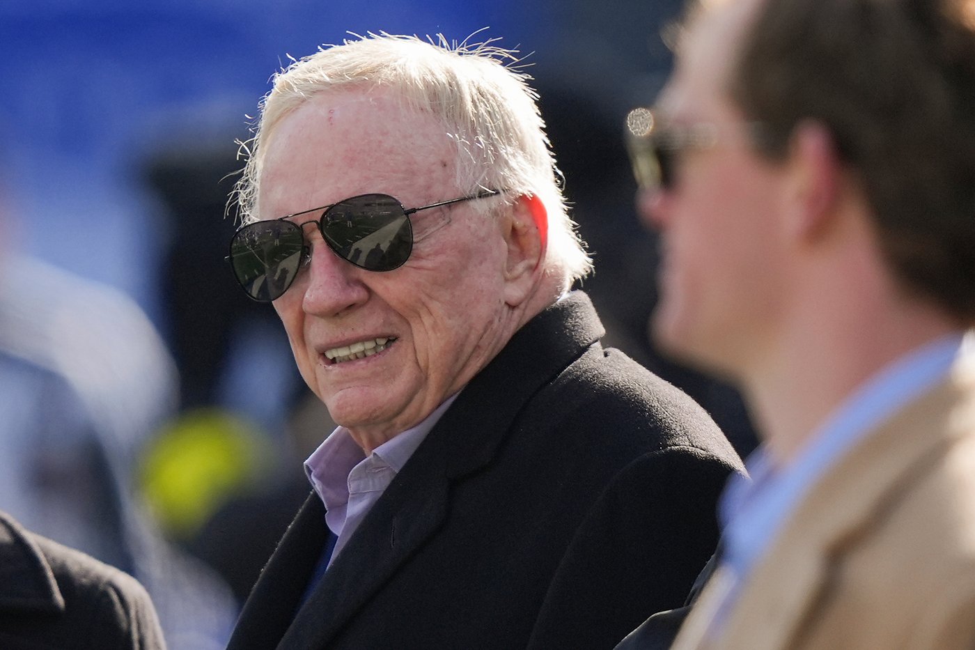 Jerry Jones doesn't rule out Cowboys re-engaging on Maxx Crosby but doesn't anticipate such a move | iNFOnews.ca
