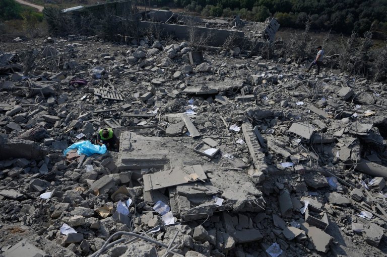 Israeli airstrike on southern Lebanon kills 7 people, Lebanese state media say | iNFOnews.ca