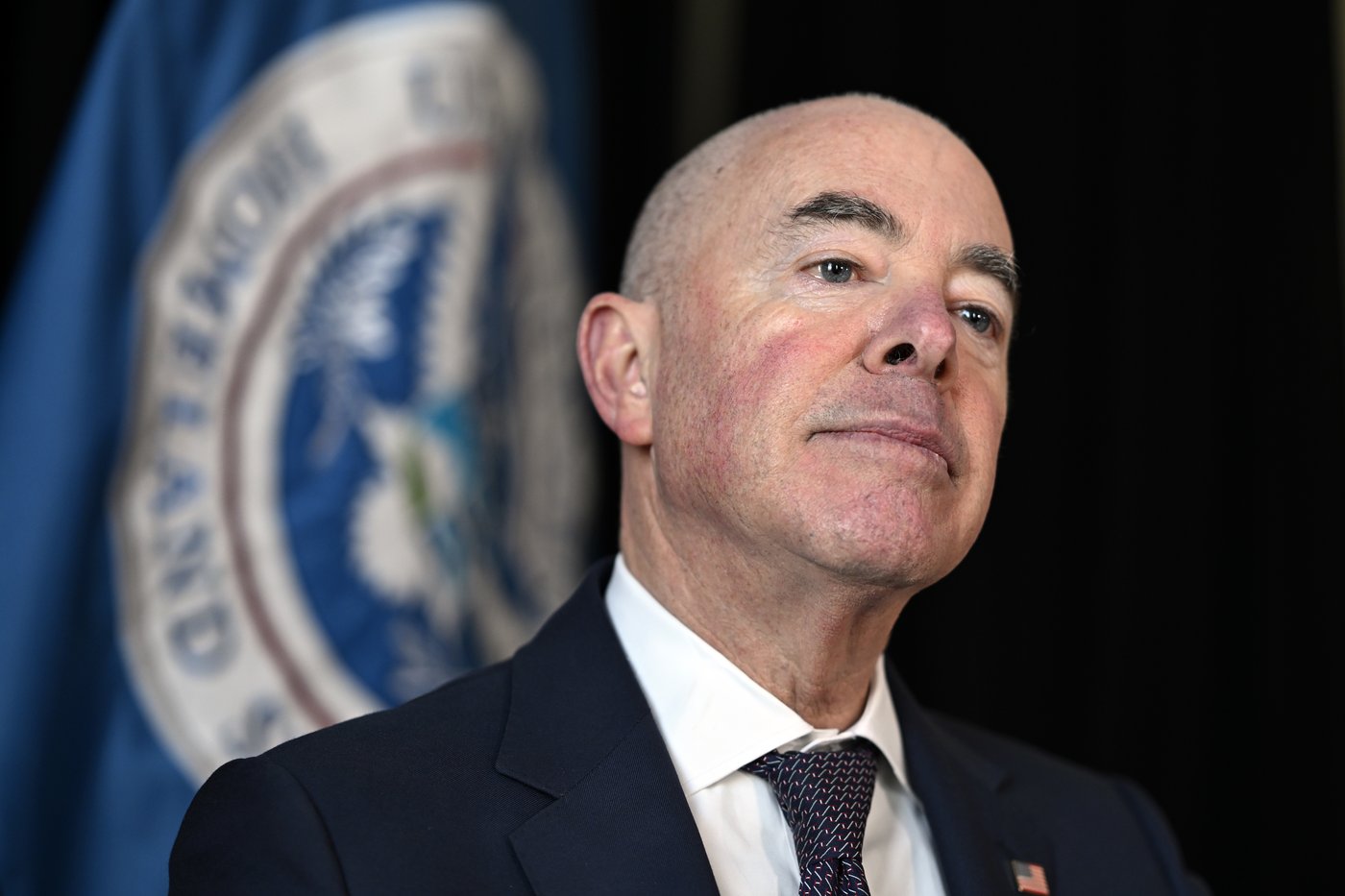 This is what the Homeland Security secretary has to say about his border record | iNFOnews.ca