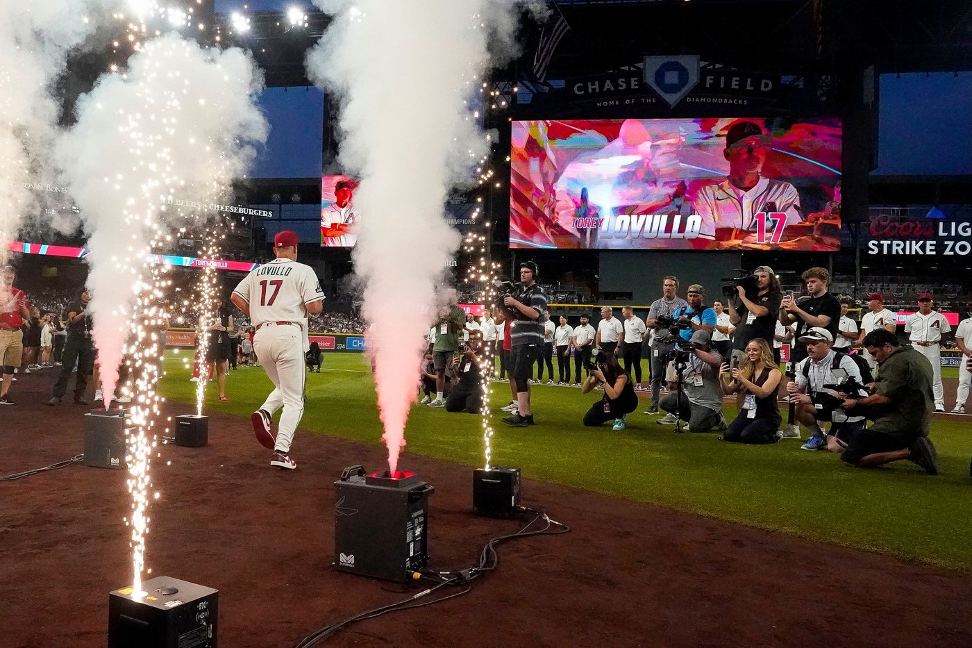 Corbin Carroll has 4 RBIs, Diamondbacks ruin Justin Verlander's return to Tigers in 9-6 win | iNFOnews.ca
