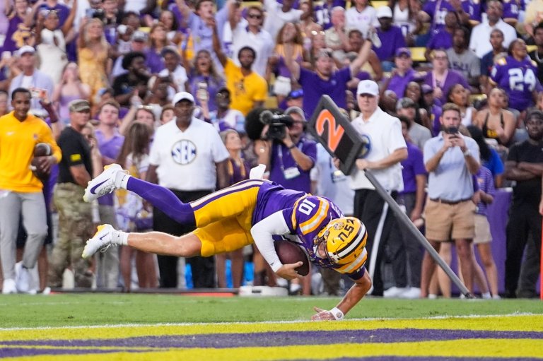 No. 8 LSU and QB Sam Leavitt overcome a rash of turnovers in a 45-14 victory over Louisiana Tech | iNFOnews.ca