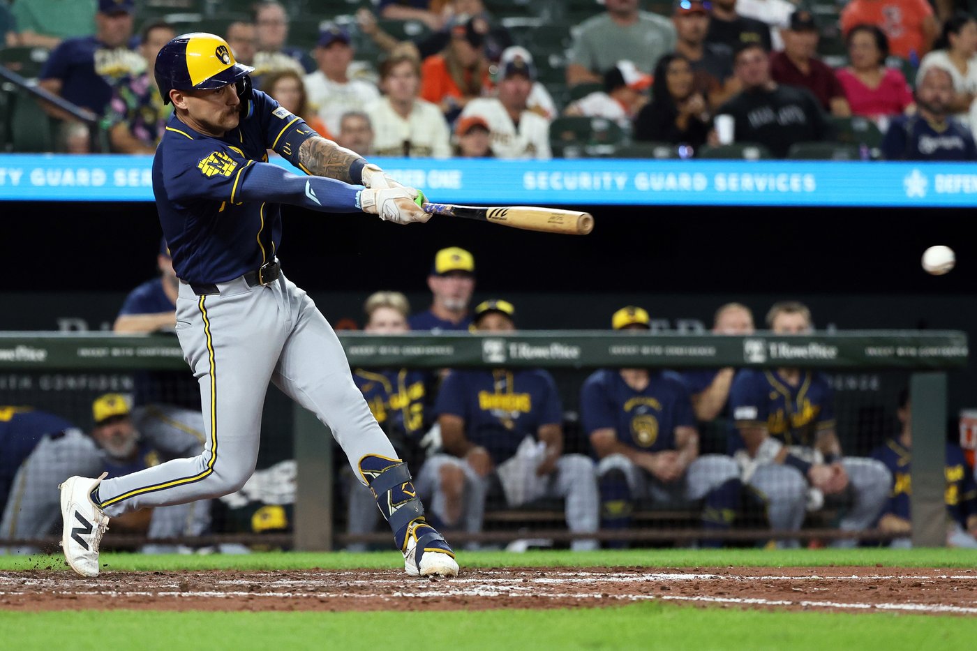 Brewers remaining cautious with Joey Ortiz as they prepare for NL Division Series | iNFOnews.ca
