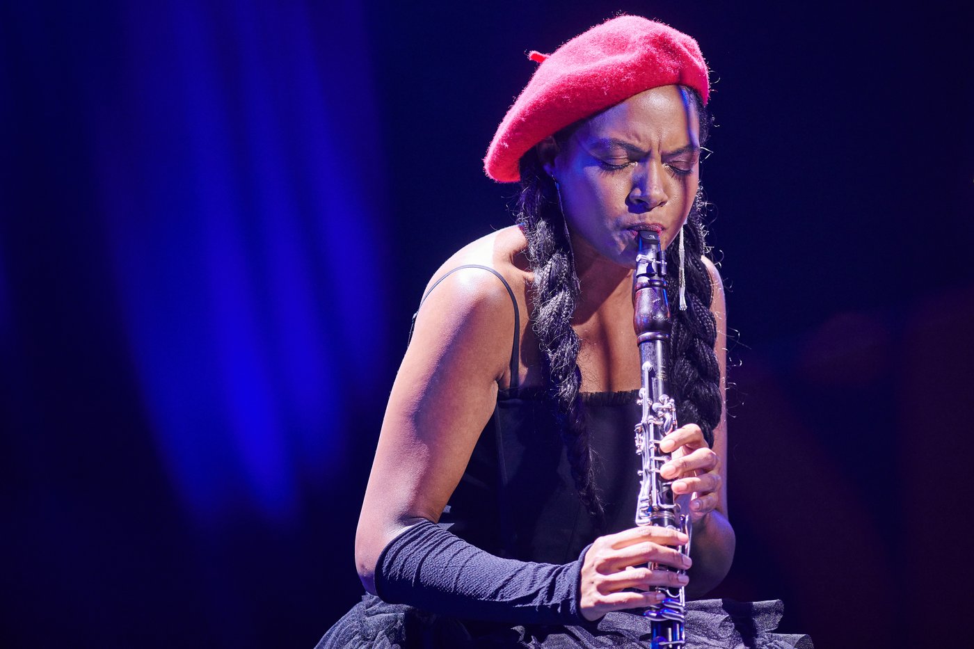 Sarah McLachlan, Allison Russell to toast Joni Mitchell at the Junos | iNFOnews.ca