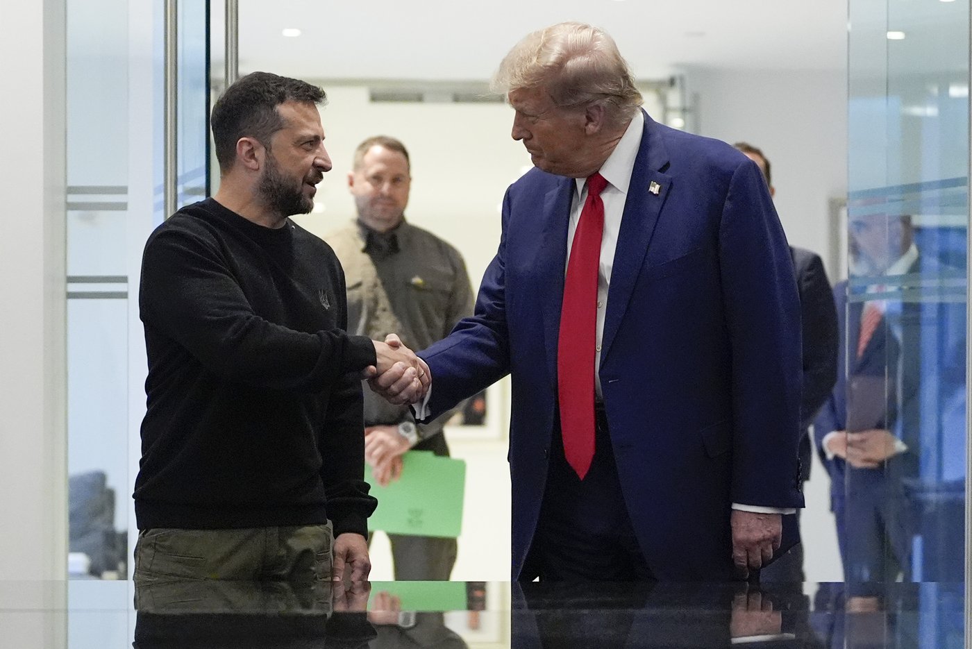 Navigating US presidential politics, Zelenskyy met Trump and Harris. Now comes a harder part | iNFOnews.ca