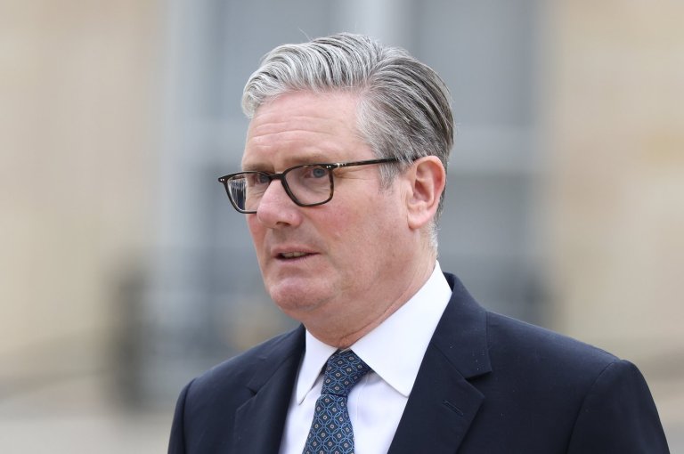 Allies back Starmer as Mandelson and Epstein leave the UK leader fighting for his job | iNFOnews.ca
