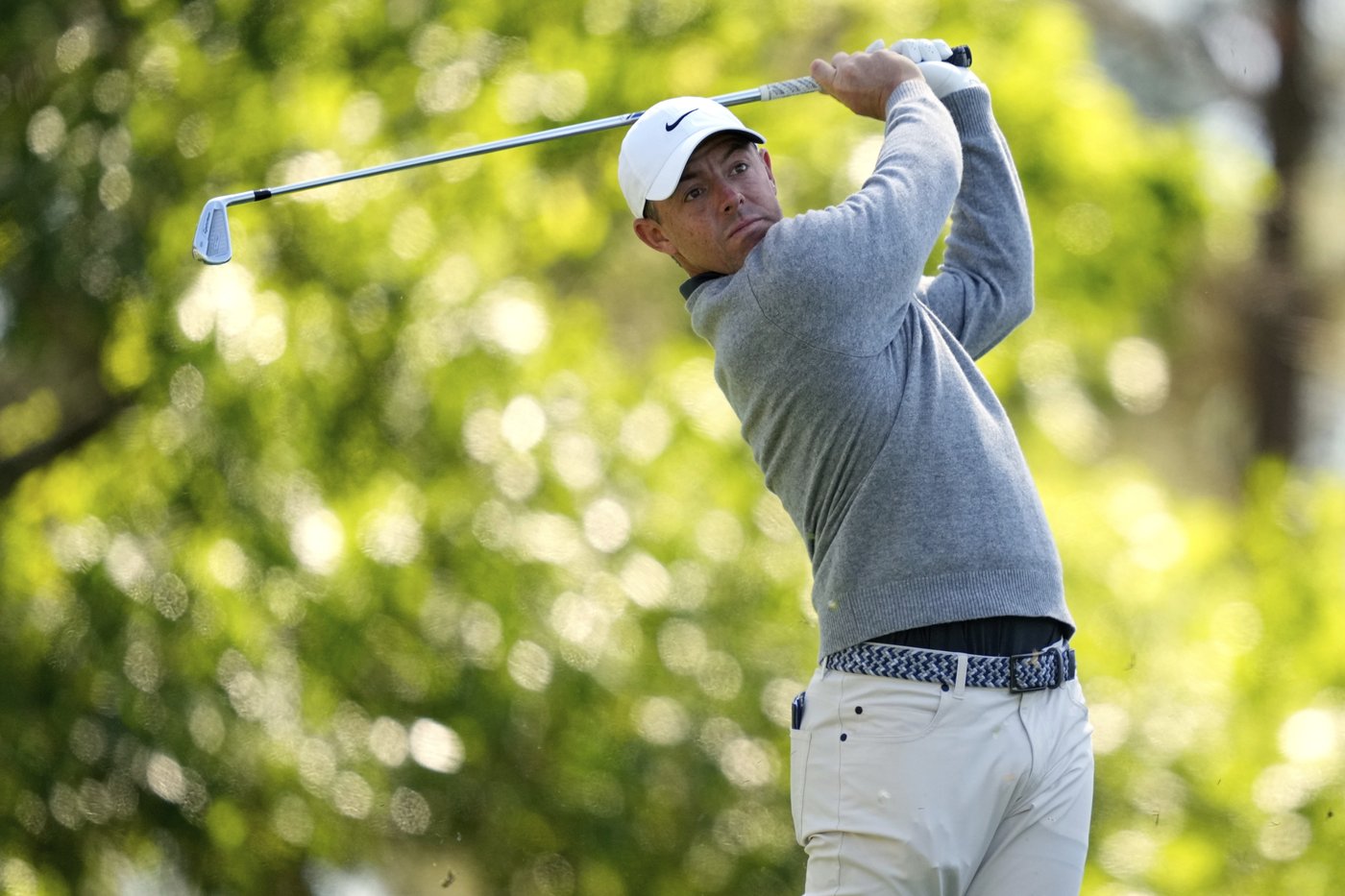 Rory McIlroy catches fire, shoots 66 to get back into contention at the Masters | iNFOnews.ca Rory McIlroy catches fire, shoots 66 to get back into contention at the Masters | iNFOnews.ca