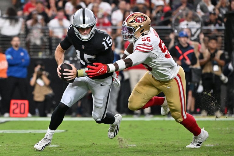 A rough night for Raiders rookie Fernando Mendoza in 18-12 preseason loss to the 49ers | iNFOnews.ca