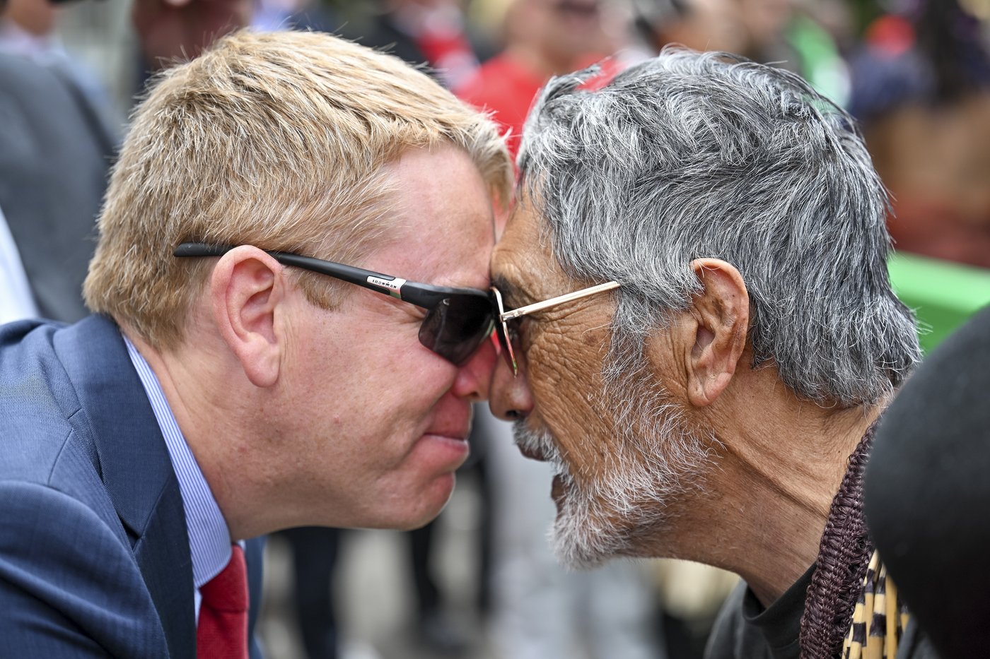 35,000 crowd New Zealand's Parliament grounds in support of Māori rights | iNFOnews.ca