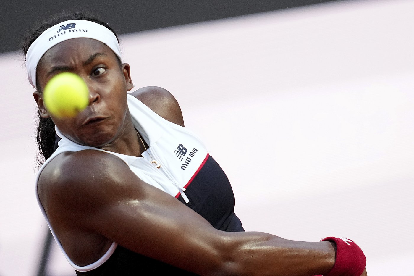 Pope Leo XIV is a tennis player. Tsitsipas would be happy to hit some balls with him | iNFOnews.ca Pope Leo XIV is a tennis player. Tsitsipas would be happy to hit some balls with him | iNFOnews.ca