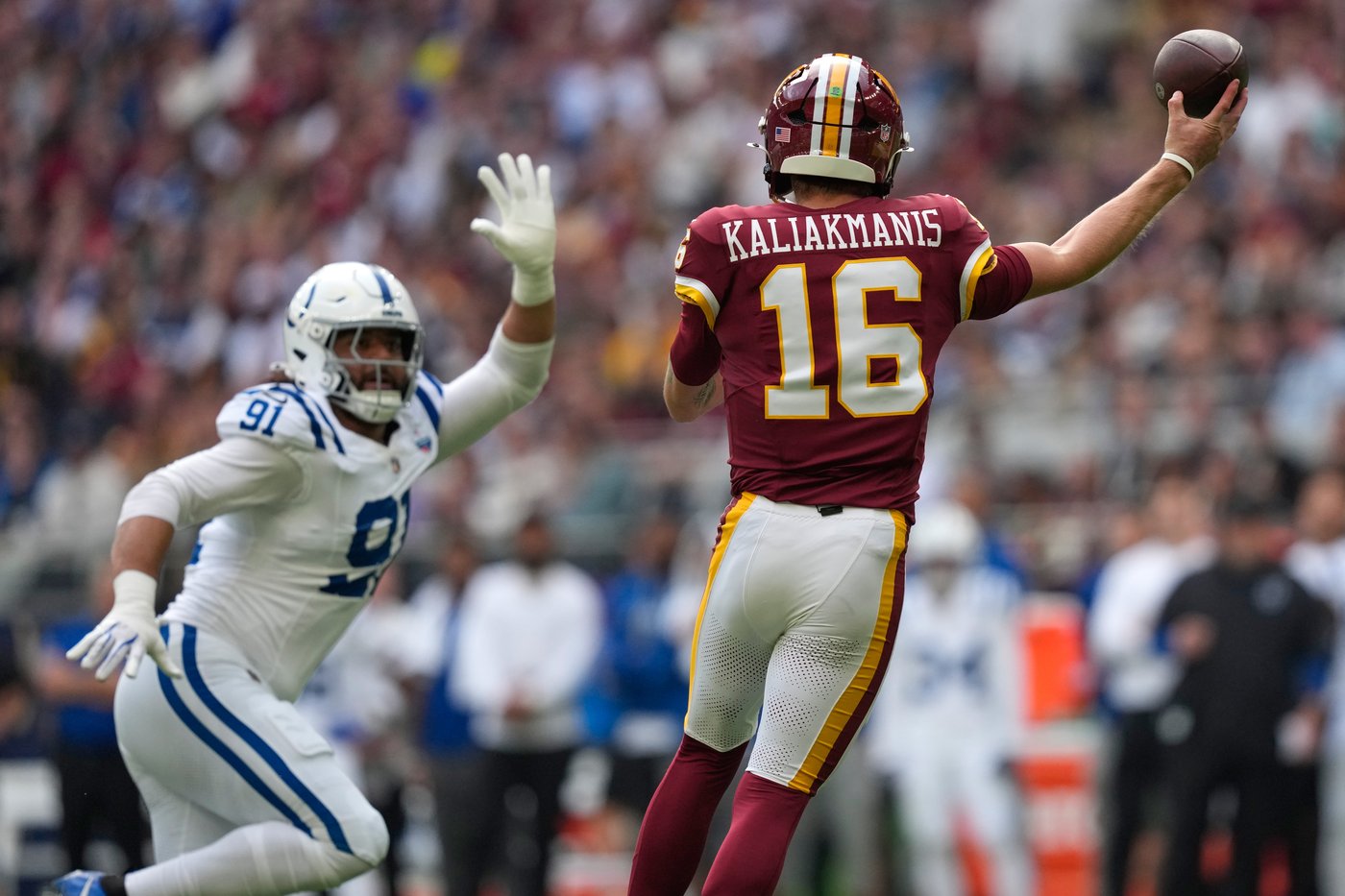 Commanders QB Mariota injures his knee in game vs. Colts, rookie Kaliakmanis playing | iNFOnews.ca Commanders QB Mariota injures his knee in game vs. Colts, rookie Kaliakmanis playing | iNFOnews.ca