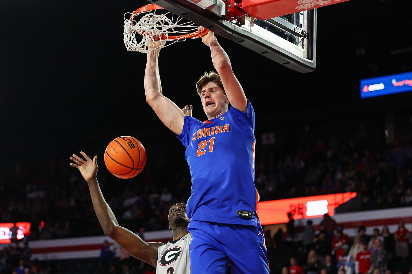 After a sluggish start, No. 14 Florida now looks like a team capable of a repeat | iNFOnews.ca After a sluggish start, No. 14 Florida now looks like a team capable of a repeat | iNFOnews.ca