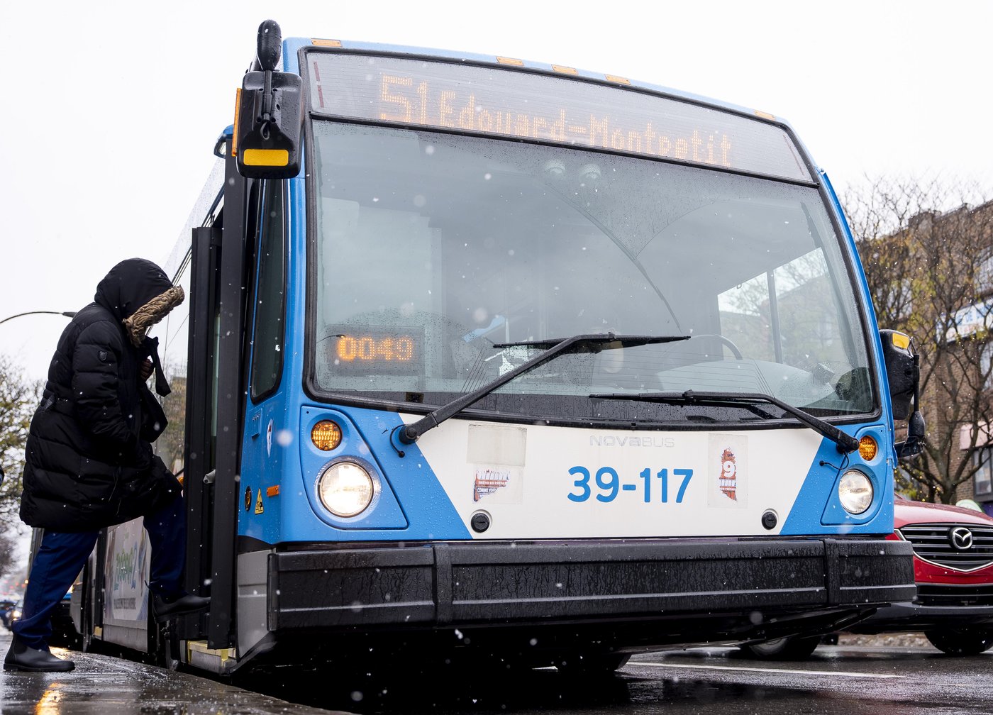 Transit workers in Montreal announce overtime strike through holiday season | iNFOnews.ca