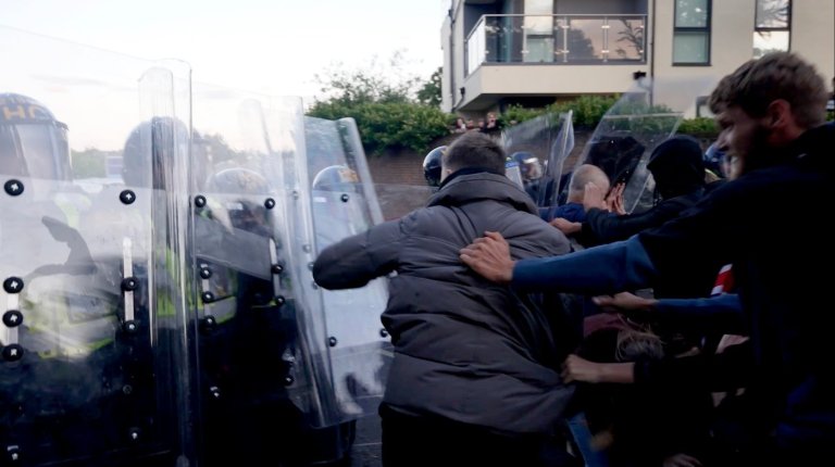 UK government condemns violence at protest over teen's stabbing death | iNFOnews.ca
