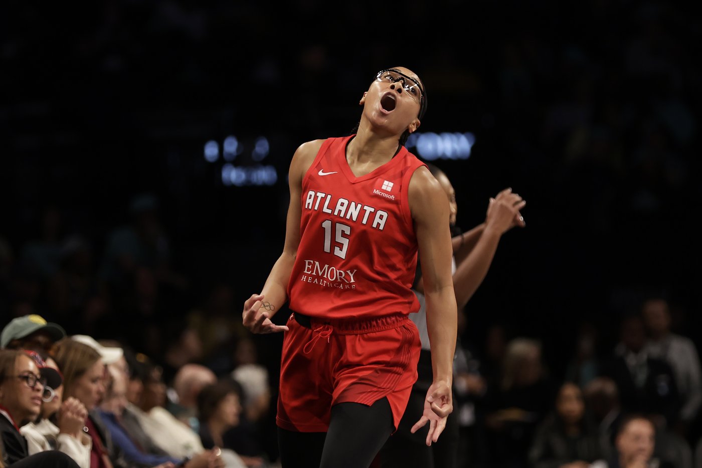 Ionescu scores 36 points and Liberty advance to WNBA semifinals with 91-82 win over Dream | iNFOnews.ca