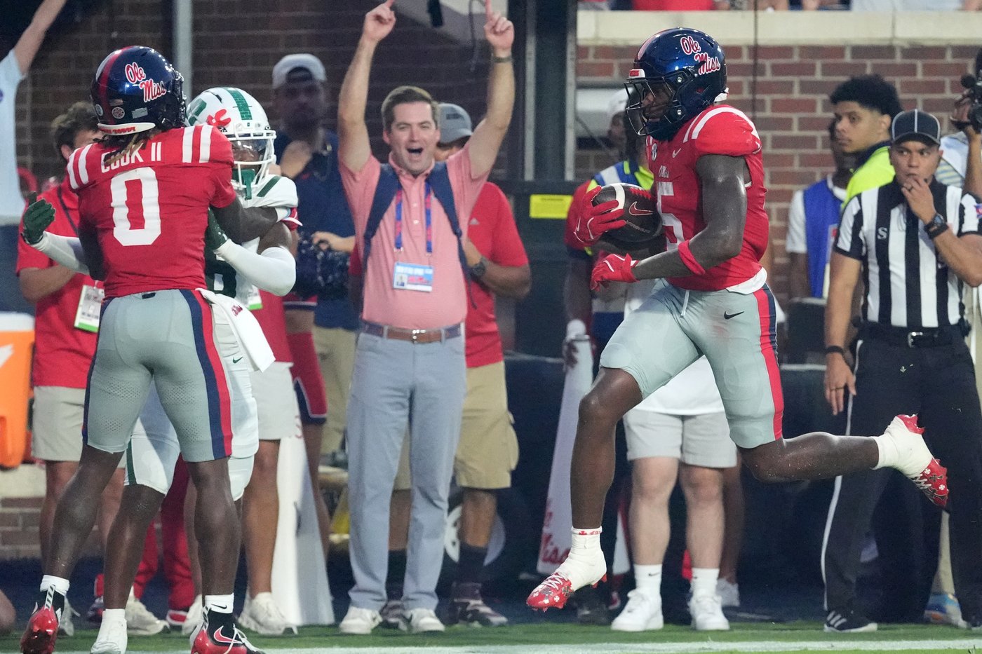 Ole Miss players aren't making much - at least publicly - of Lane Kiffin's return with LSU | iNFOnews.ca Ole Miss players aren't making much - at least publicly - of Lane Kiffin's return with LSU | iNFOnews.ca