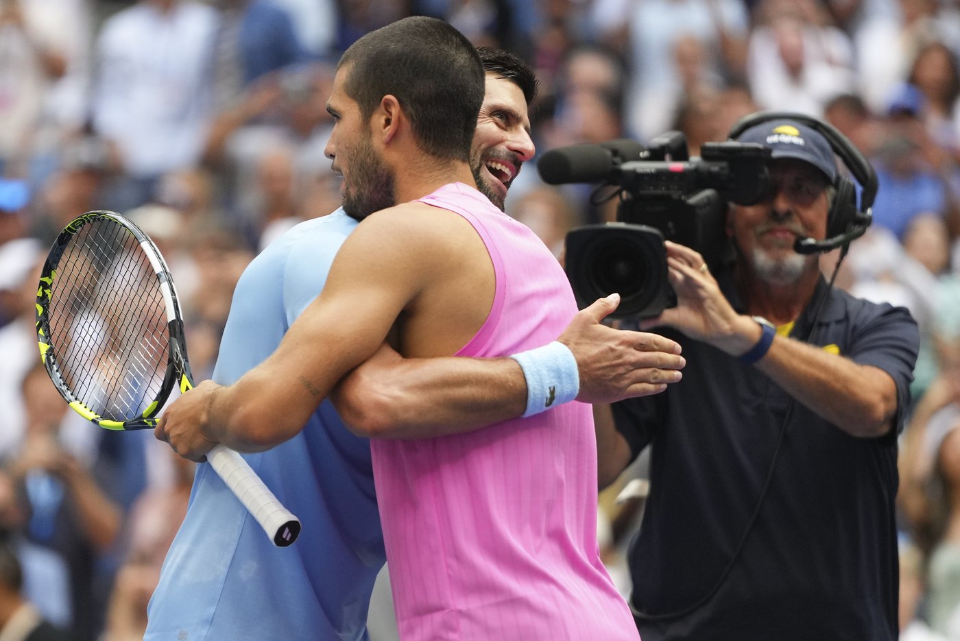 Carlos Alcaraz beats Novak Djokovic in 3 sets at the US Open to reach 3rd Grand Slam final in a row | iNFOnews.ca