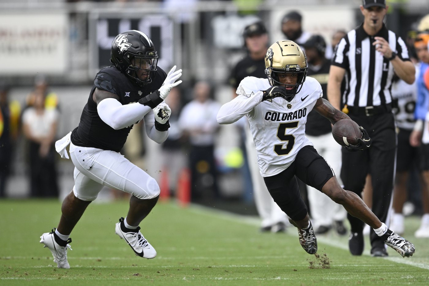 Shedeur Sanders throws for 290 yards, 3 TDs to lead improved Colorado to 48-21 rout of UCF | iNFOnews.ca Shedeur Sanders throws for 290 yards, 3 TDs to lead improved Colorado to 48-21 rout of UCF | iNFOnews.ca