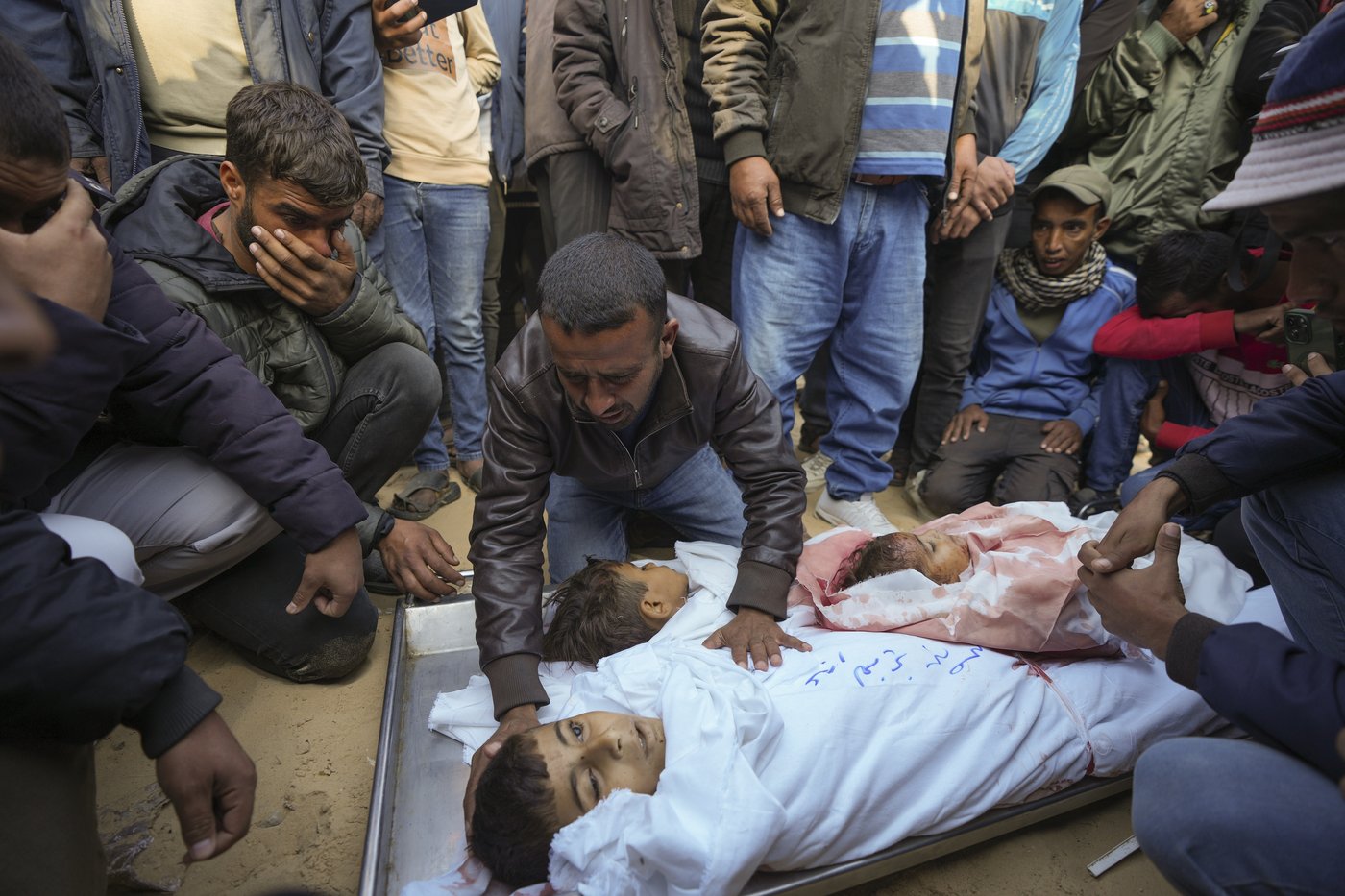 Middle East latest: ICC issues warrant for Israel's Netanyahu as Gaza death toll soars past 44,000 | iNFOnews.ca