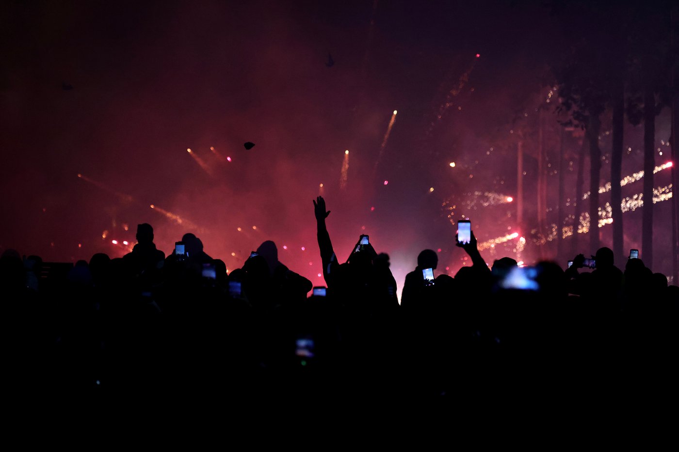French TV channels scramble to apologize after airing Albanian protests as Paris and Lyon | iNFOnews.ca French TV channels scramble to apologize after airing Albanian protests as Paris and Lyon | iNFOnews.ca