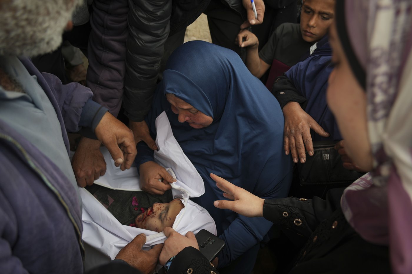 Middle East latest: Israeli strikes kill 25 people in Gaza as Supreme Court hears Shin Bet cases | iNFOnews.ca